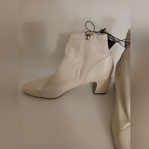 Women's Forever 21 ivory faux leather muss calf length boot Sz8M side zip - Picture 7 of 14